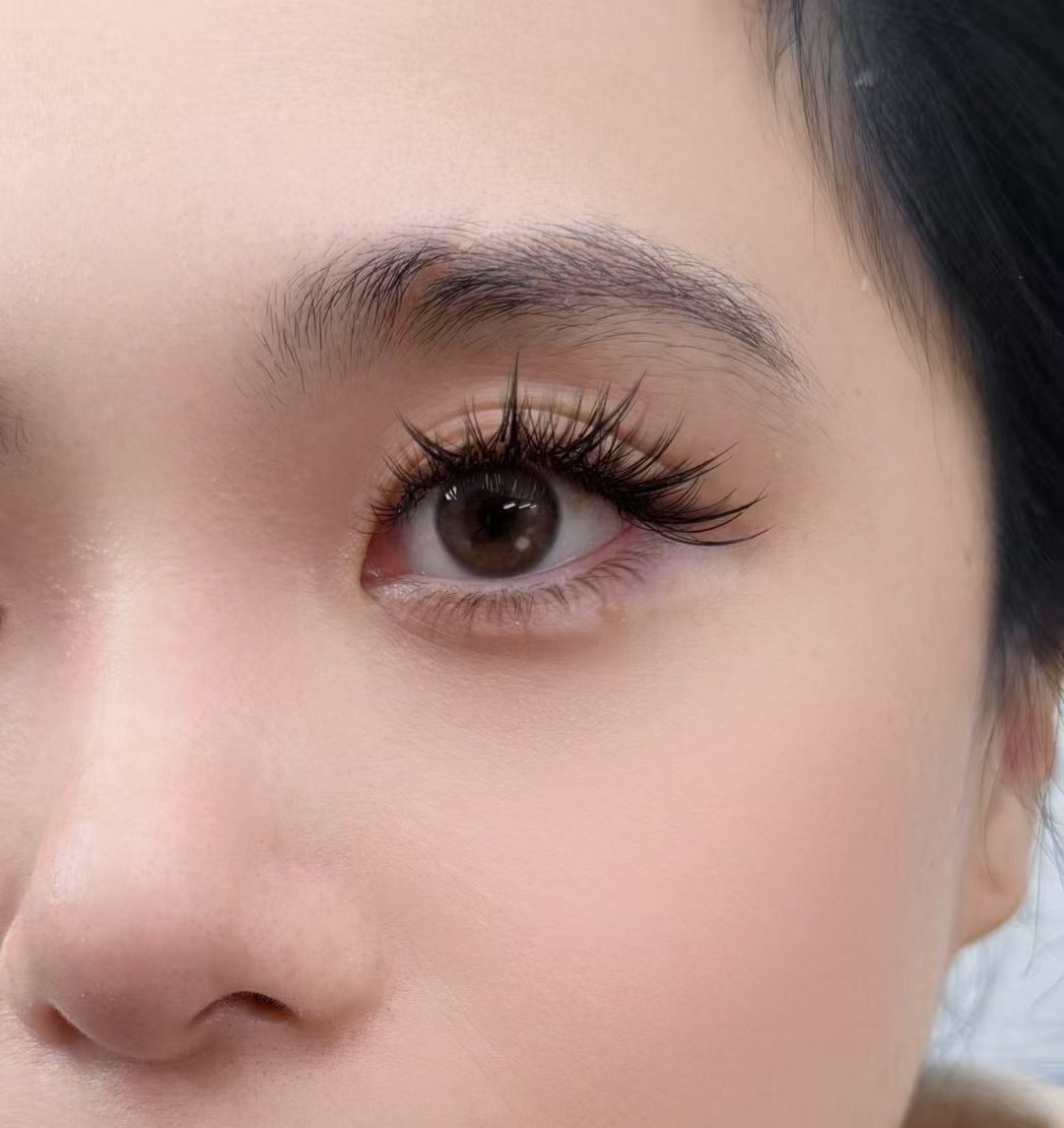 Gemini Nail & Eyelashes gallery