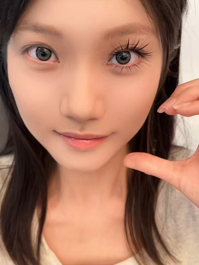 Gemini Nail & Eyelashes gallery